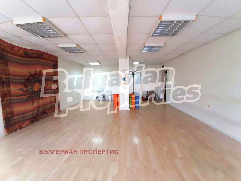 Продава ОФИС в град Велико Търново, Център - 50 кв.м / 55 000 € » 107 570.65 лв., БЪЛГЕРИАН ПРОПЕРТИС