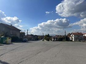 Grund Divotino, region Pernik 8