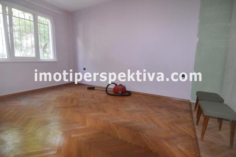 Eladó  2 hálószobás Plovdiv , Kjucsuk Parizs , 91 négyzetméter | 35330736 - kép [3]