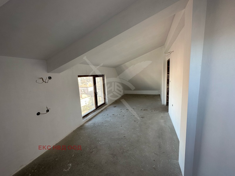 À venda  Mais de 3 quartos Plovdiv , Centar , 175 m² | 98993623 - imagem [2]