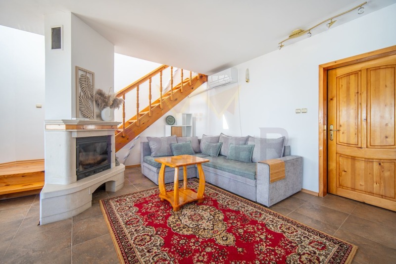 Продава КЪЩА, гр. Балчик, област Добрич, снимка 5 - Къщи - 53074896