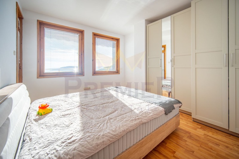 Продава КЪЩА, гр. Балчик, област Добрич, снимка 9 - Къщи - 53074896