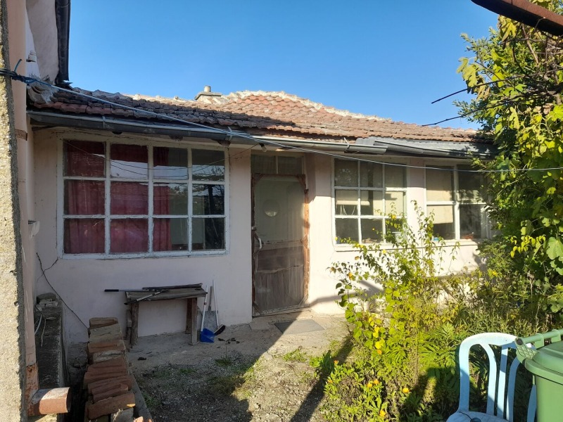 Продава КЪЩА, с. Гюльовца, област Бургас, снимка 4 - Къщи - 53218043