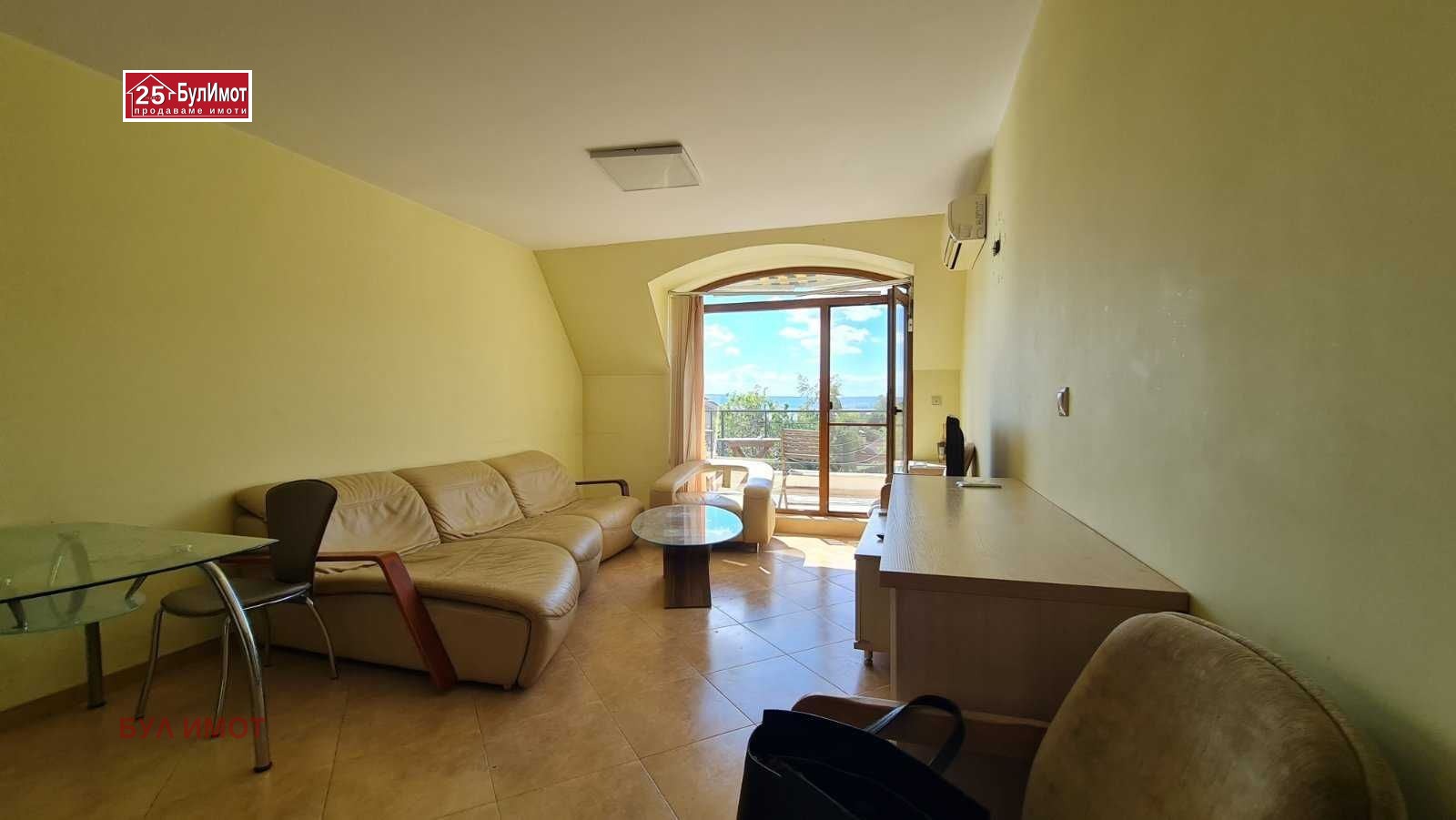 Продава 3-СТАЕН, гр. Варна, м-т Евксиноград, снимка 2 - Апартаменти - 52010035
