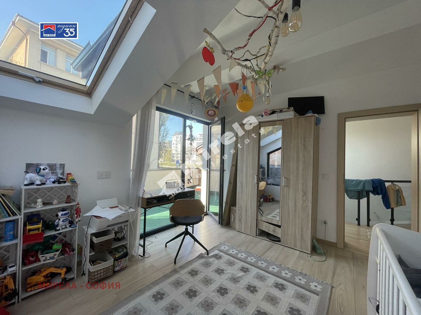 Продава ЗАВЕДЕНИЕ, гр. София, Център, снимка 4 - Заведения - 49055558