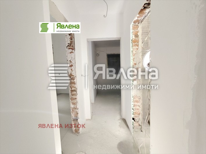 Продава 3-СТАЕН, гр. София, Яворов, снимка 2 - Апартаменти - 53115263