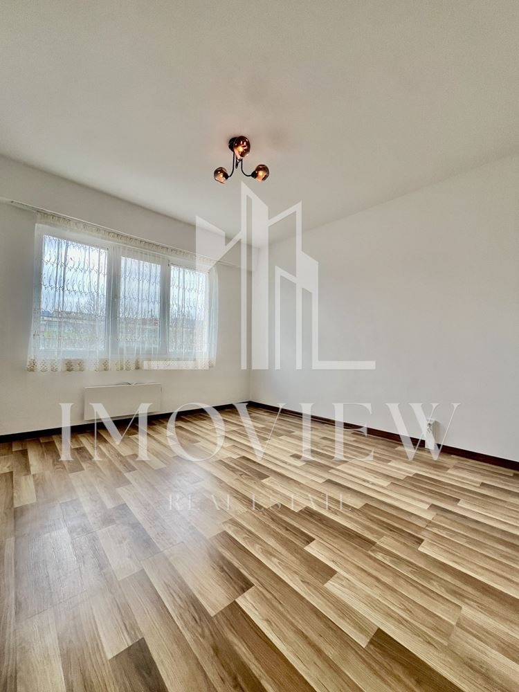 Продава 4-СТАЕН, гр. Варна, Цветен квартал, снимка 4 - Апартаменти - 53646372