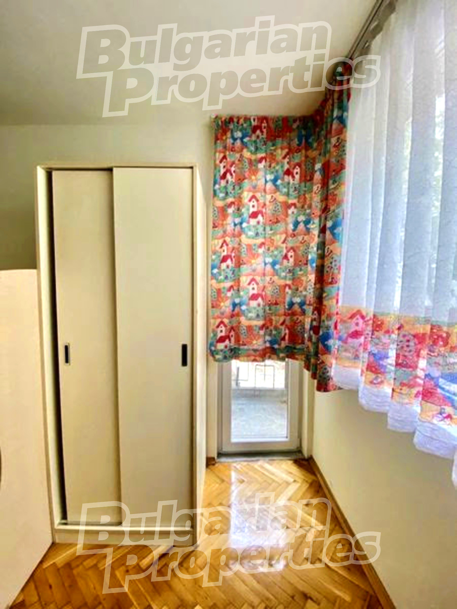 Продава 4-СТАЕН, гр. Варна, Център, снимка 9 - Апартаменти - 53885069