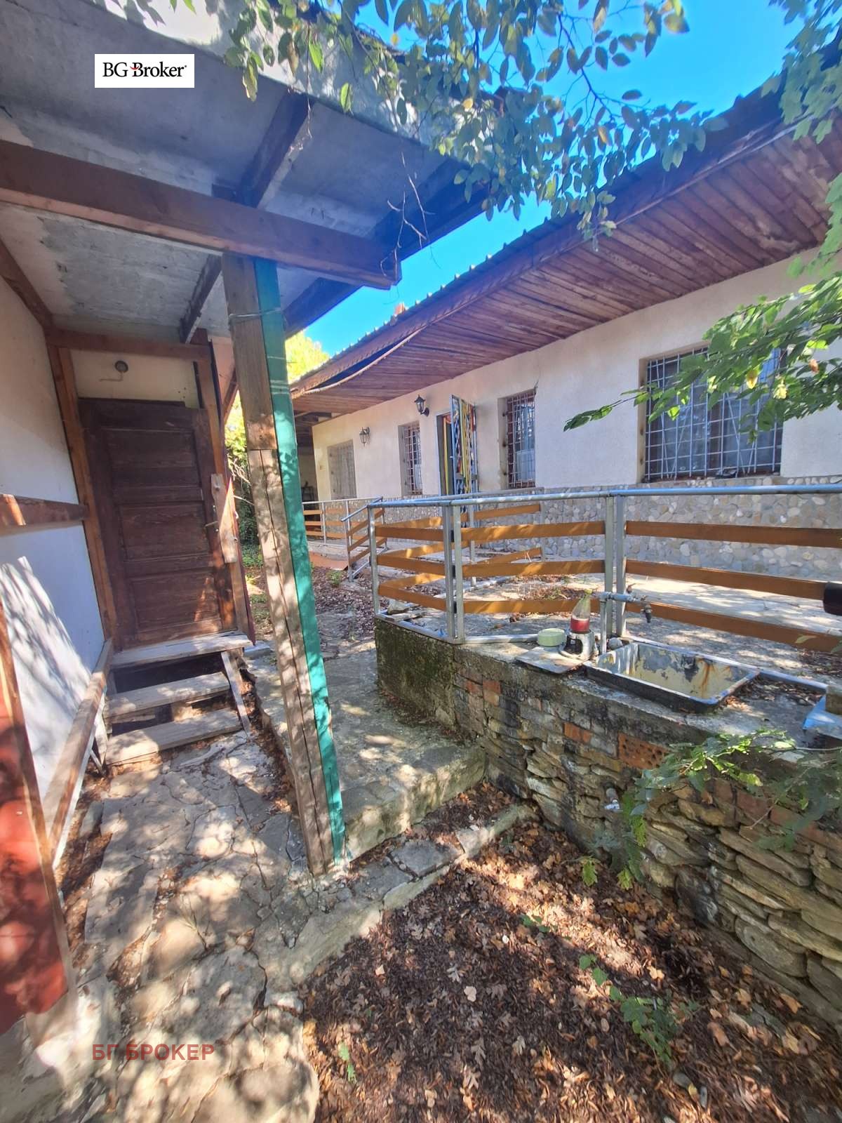 Продава КЪЩА, с. Кошарица, област Бургас, снимка 4 - Къщи - 54351111