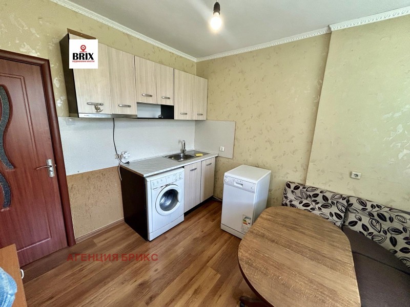 À vendre  Studio Rouse , Vazrajdane , 39 m² | 41117518