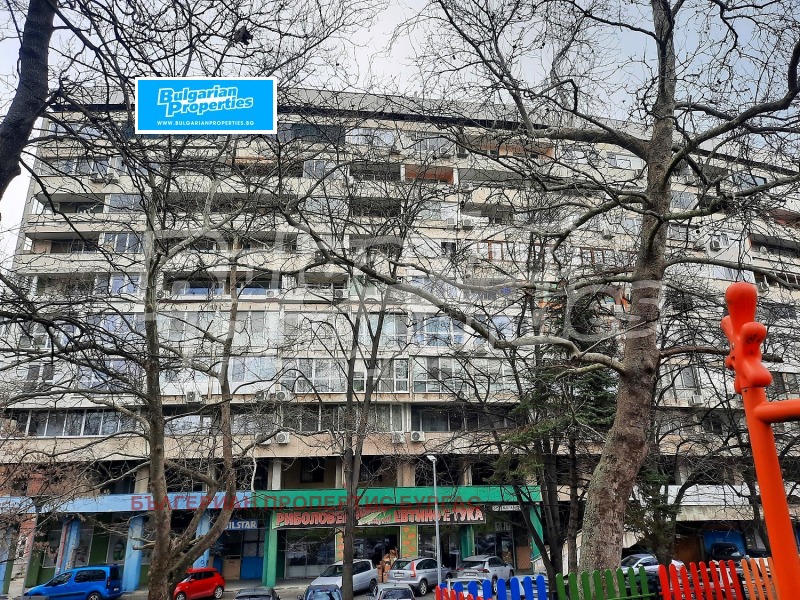 Продава 3-СТАЕН, гр. Бургас, Лазур