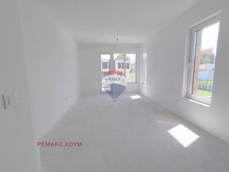 Продава  Къща град Варна , Виница , 279 кв.м | 37527087 - изображение [15]