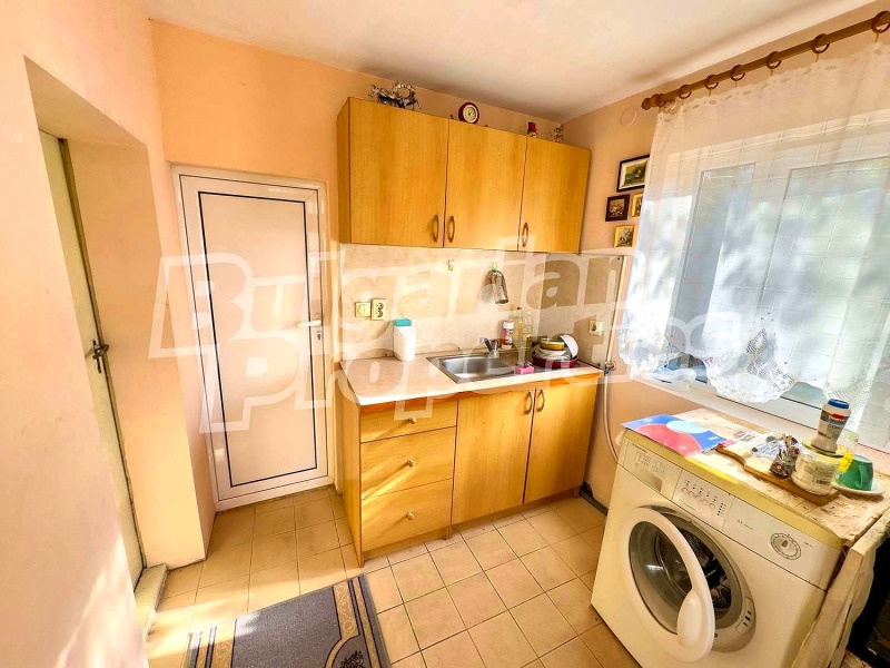 Продава КЪЩА, гр. Варна, Христо Ботев, снимка 4 - Къщи - 52412432