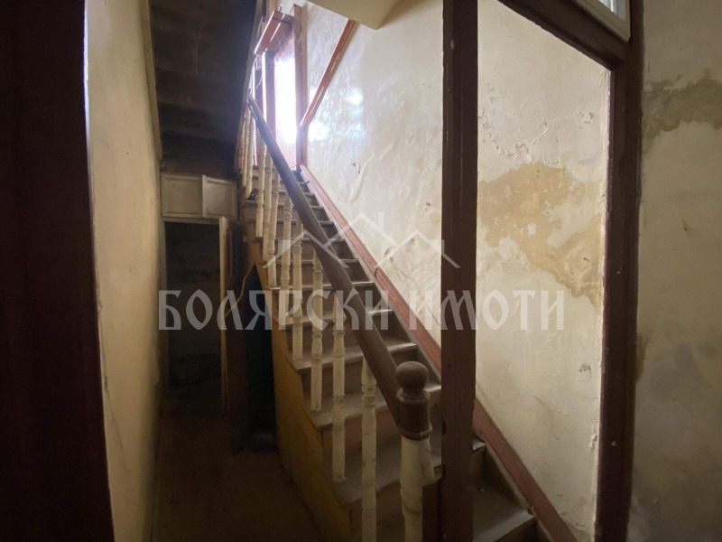 Продава КЪЩА, гр. Велико Търново, Център, снимка 12 - Къщи - 52812127