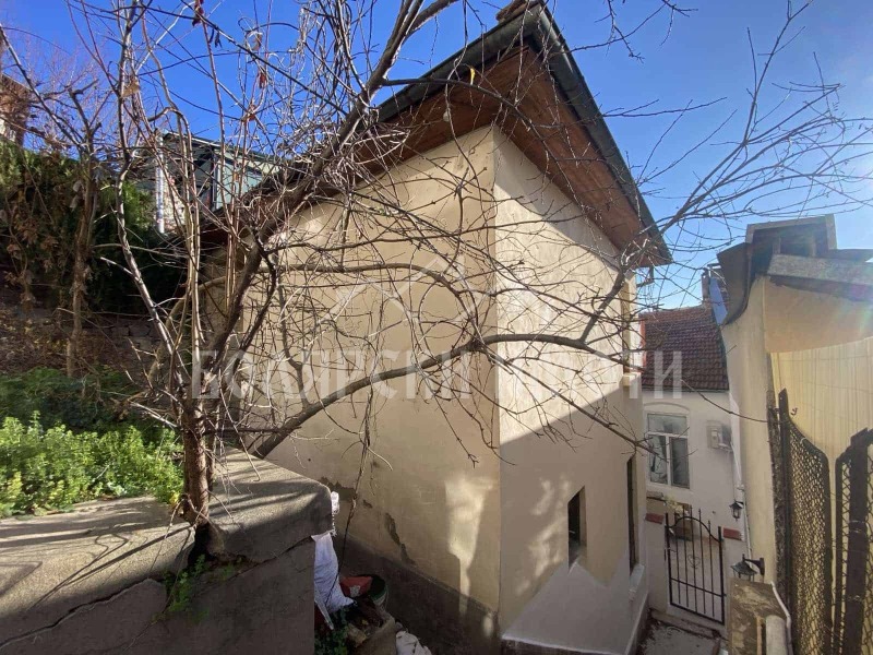 Продава КЪЩА, гр. Велико Търново, Център, снимка 3 - Къщи - 52812127