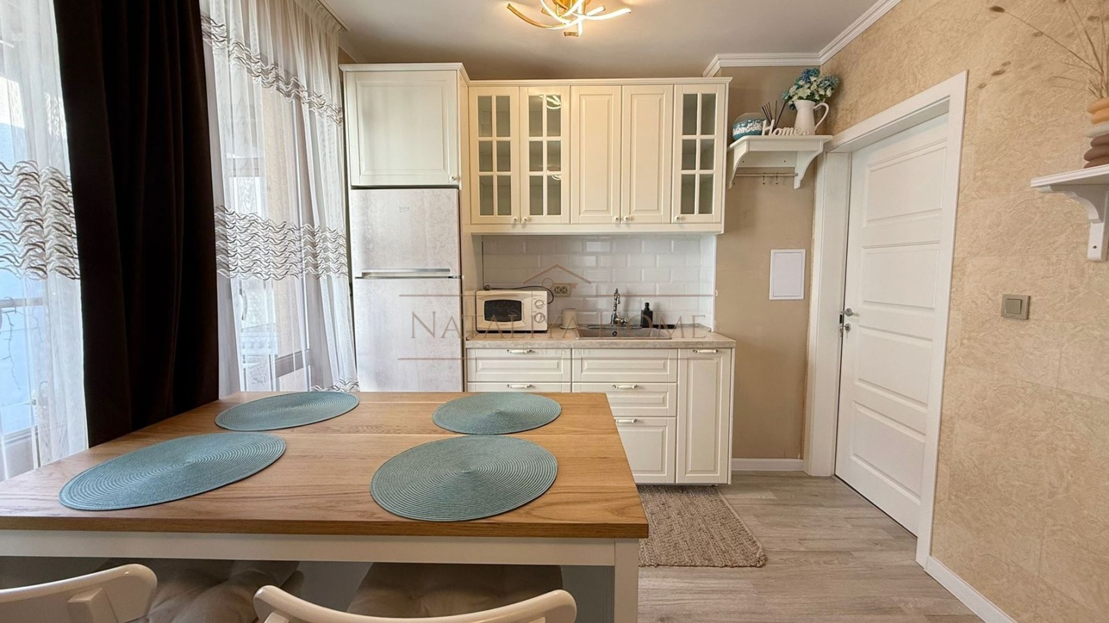 Продава 2-СТАЕН, гр. Бургас, Сарафово, снимка 2 - Апартаменти - 53986279