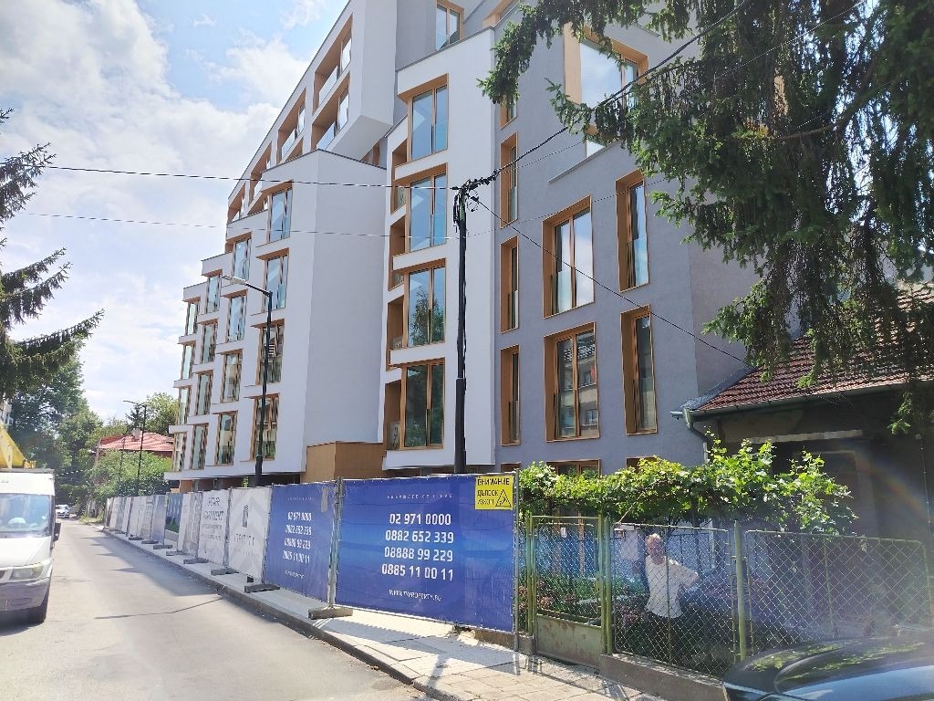 Продава 2-СТАЕН, гр. София, Гео Милев