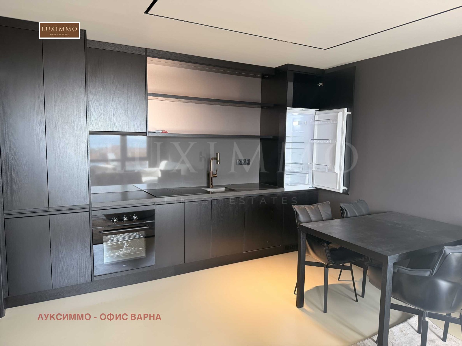 Продава 3-СТАЕН, гр. Варна, Център, снимка 4 - Апартаменти - 54228996