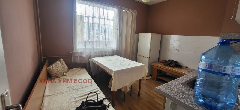 Продава  1-стаен град Плевен , Широк център , 40 кв.м | 62718477 - изображение [5]