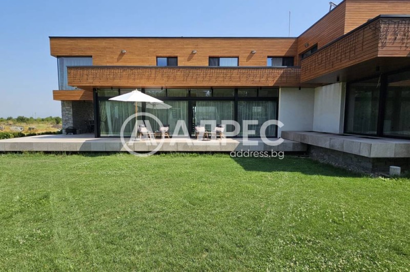Till salu  Hus region Sofia , Gara Elin Pelin , 341 kvm | 96831896 - bild [14]