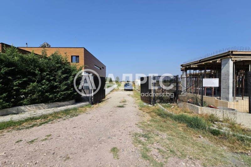 Till salu  Hus region Sofia , Gara Elin Pelin , 341 kvm | 96831896 - bild [7]