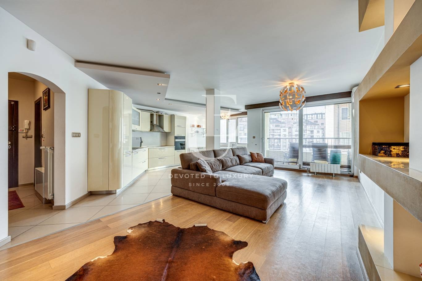 Продава 3-СТАЕН, гр. София, Лозенец, снимка 2 - Апартаменти - 53606644