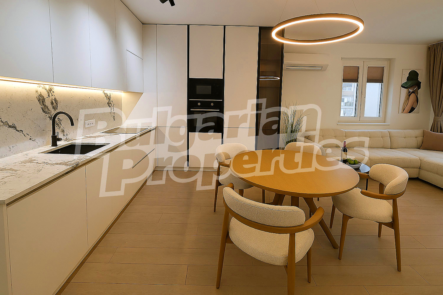 Продава 3-СТАЕН, гр. Варна, Център, снимка 9 - Апартаменти - 53957254