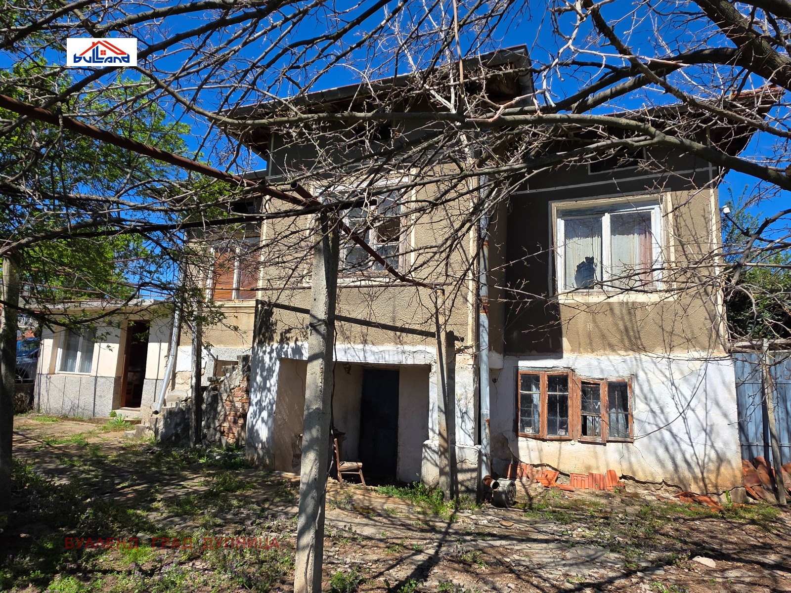 Продава КЪЩА, с. Боровец, област Кюстендил