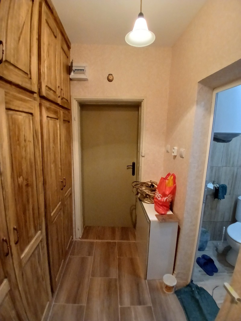 Продава  2-стаен град Стара Загора , Център , 36 кв.м | 59057626 - изображение [2]
