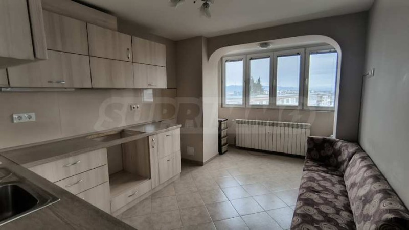 Продава 3-СТАЕН, гр. София, Толстой