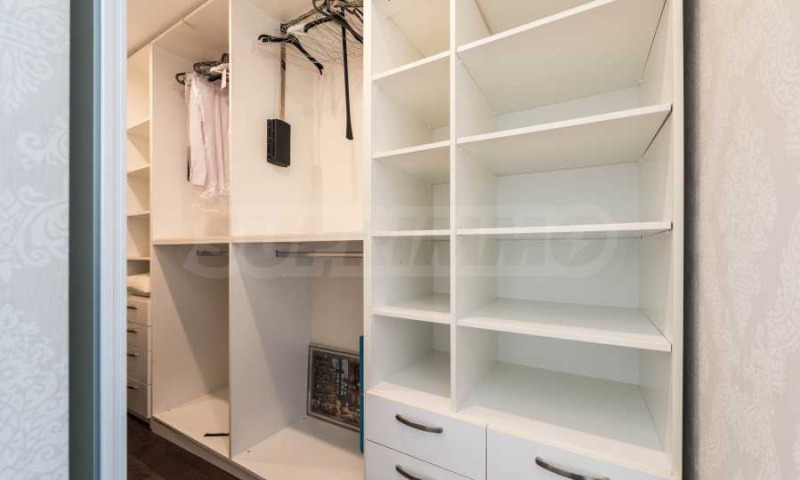 Продава 4-СТАЕН, гр. Варна, Бриз, снимка 12 - Апартаменти - 53439108