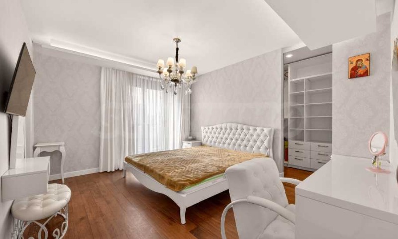 Продава 4-СТАЕН, гр. Варна, Бриз, снимка 10 - Апартаменти - 53439108