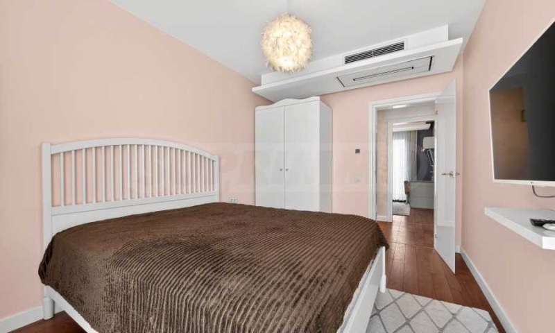 Продава 4-СТАЕН, гр. Варна, Бриз, снимка 16 - Апартаменти - 53439108