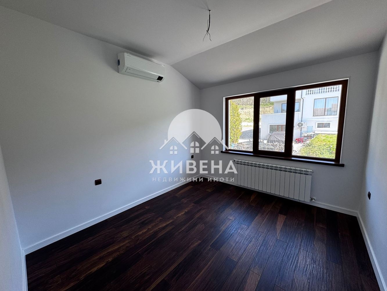 Продава КЪЩА, с. Оброчище, област Добрич, снимка 13 - Къщи - 54360733