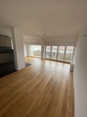 Maisonette Zona B-18, Sofia 1