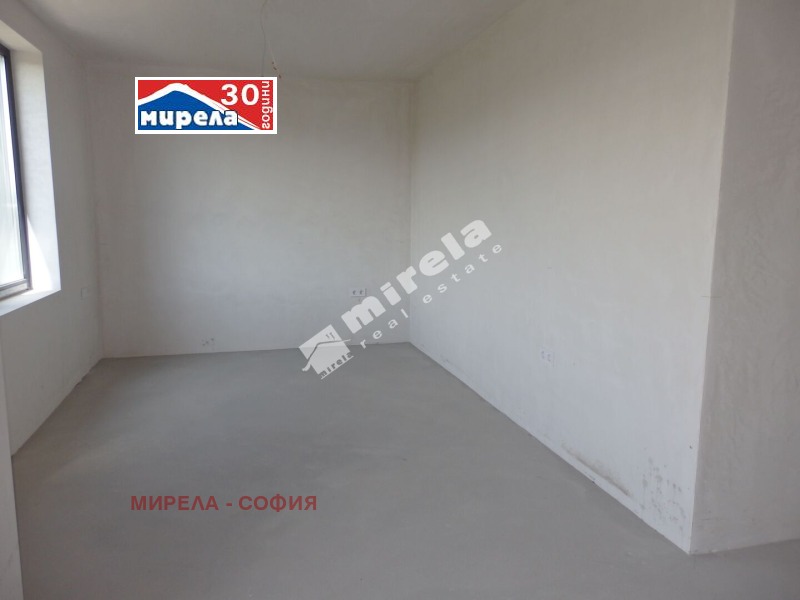De vânzare  2 dormitoare Sofia , Triâgâlnica , 97 mp | 55463914 - imagine [3]