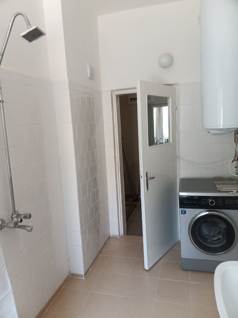 Продава 3-СТАЕН, гр. Мездра, област Враца, снимка 4 - Апартаменти - 56238468