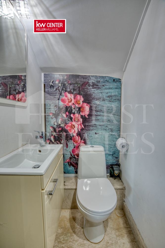 Продава КЪЩА, гр. София, м-т Детски град, снимка 6 - Къщи - 52089391