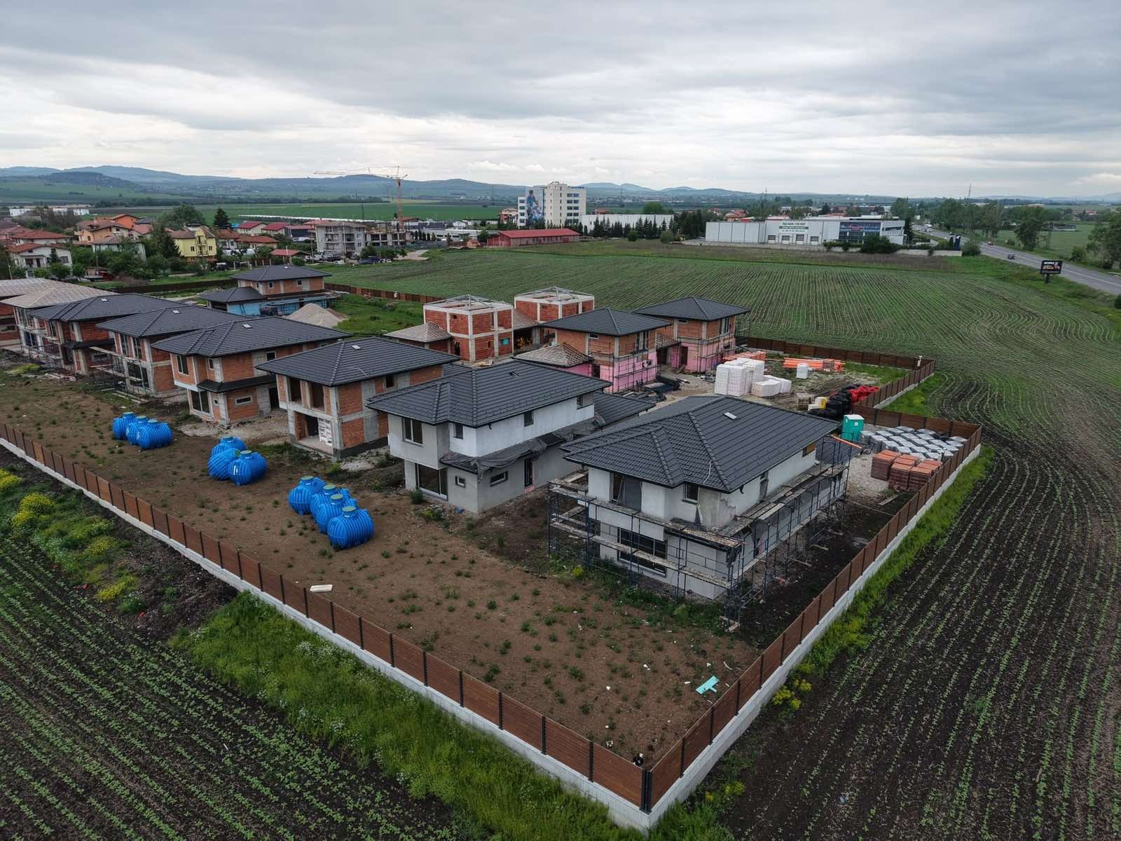 Продава КЪЩА, гр. Божурище, област София област