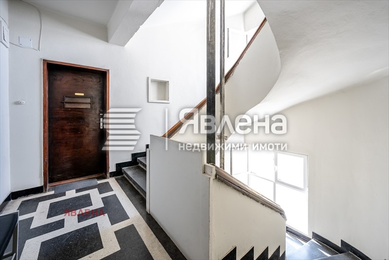 Продава 3-СТАЕН, гр. София, Център, снимка 14 - Апартаменти - 56664675