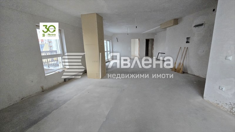 Продава 4-СТАЕН, гр. Варна, Операта, снимка 1 - Aпартаменти - 48841366