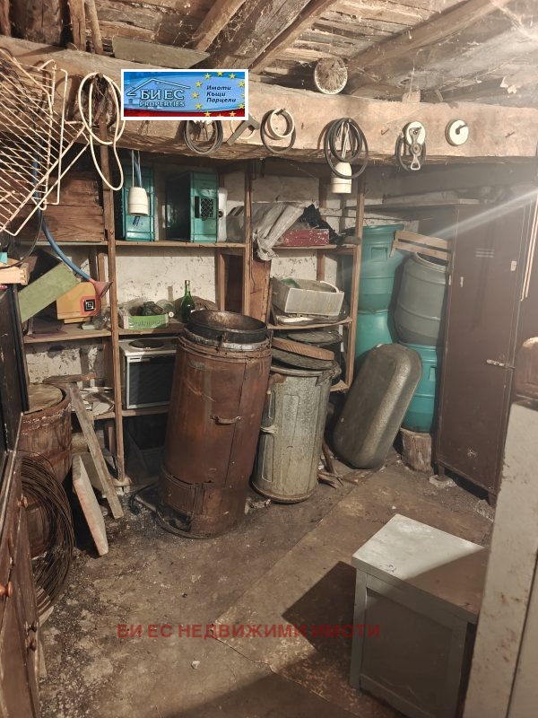 Продава КЪЩА, с. Вискяр, област Перник, снимка 12 - Къщи - 56144602
