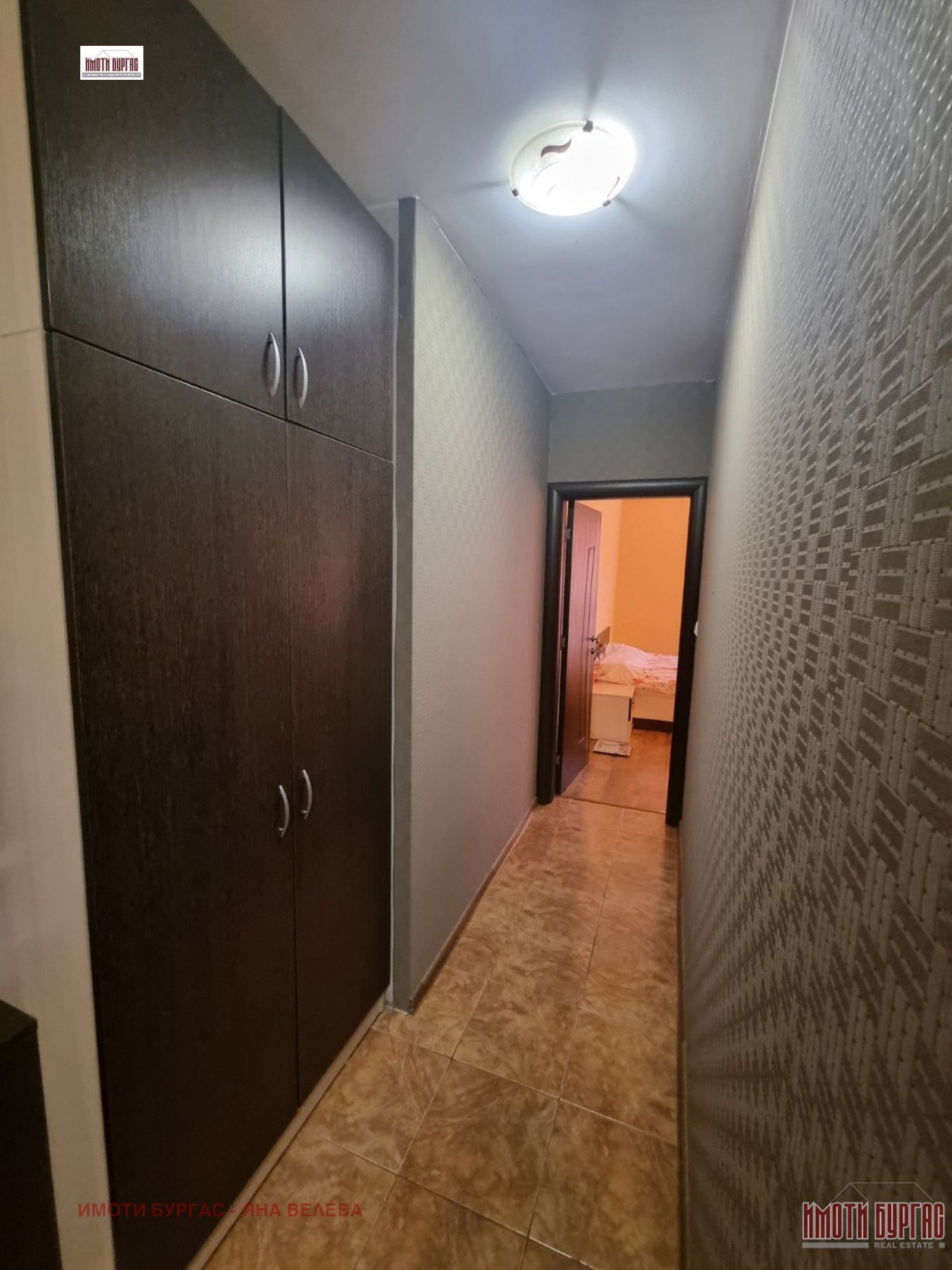 Продава 2-СТАЕН, гр. Несебър, област Бургас