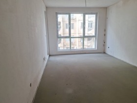Продава 2-стаен град Пазарджик Устрем - [1] 