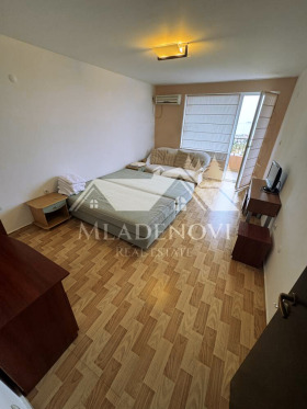 2 slaapkamers Sveti Vlas, regio Boergas 8