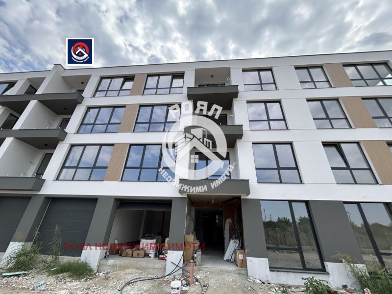In vendita  Studio Plovdiv , Ostromila , 52 mq | 55255406 - Immagine [2]