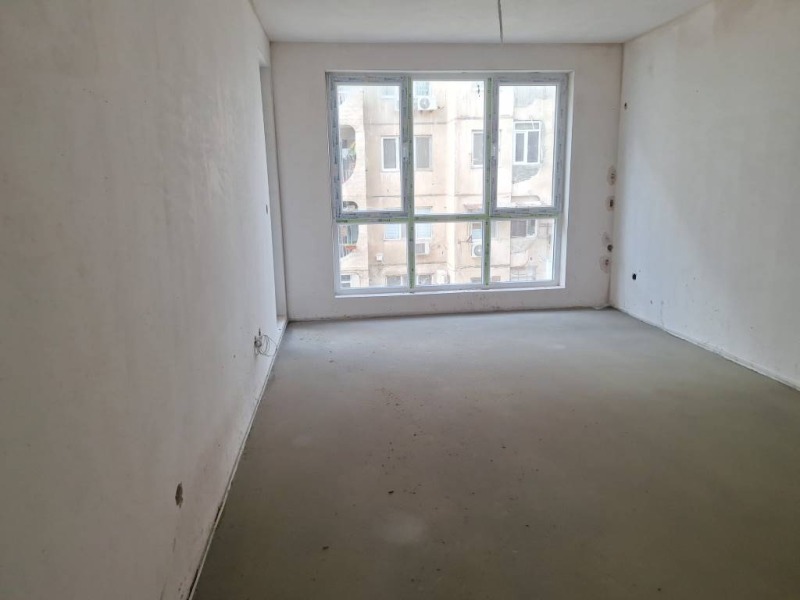 Продава  2-стаен град Пазарджик , Устрем , 53 кв.м | 10666822