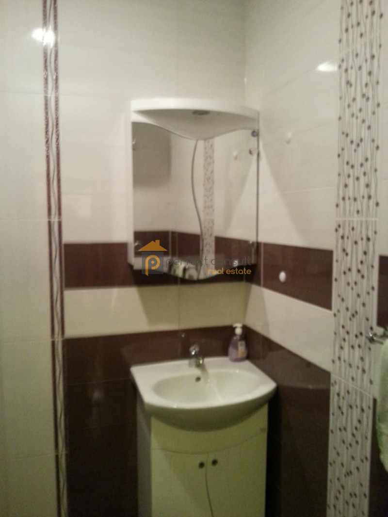 In vendita  2 camere da letto Plovdiv , Iugen , 80 mq | 14637273 - Immagine [9]