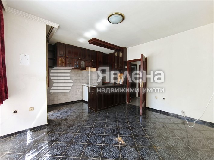 Продава 3-СТАЕН, гр. Пловдив, Център, снимка 3 - Апартаменти - 53265527