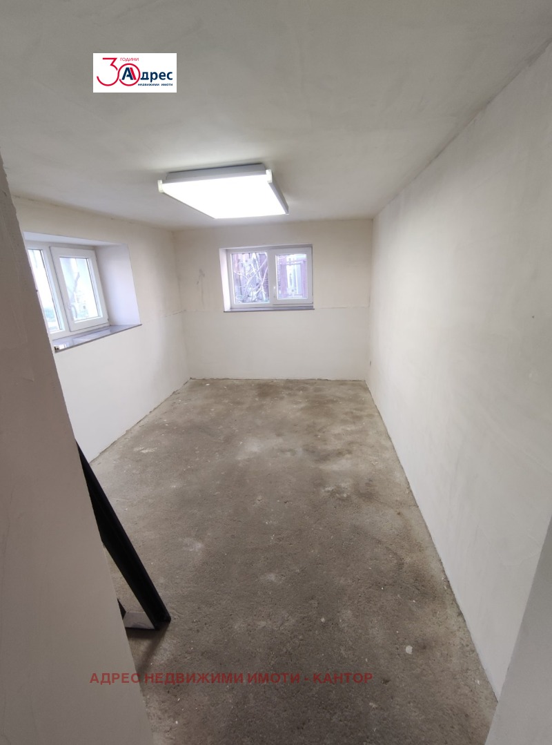 Продава КЪЩА, гр. Пазарджик, Център, снимка 15 - Къщи - 47192496